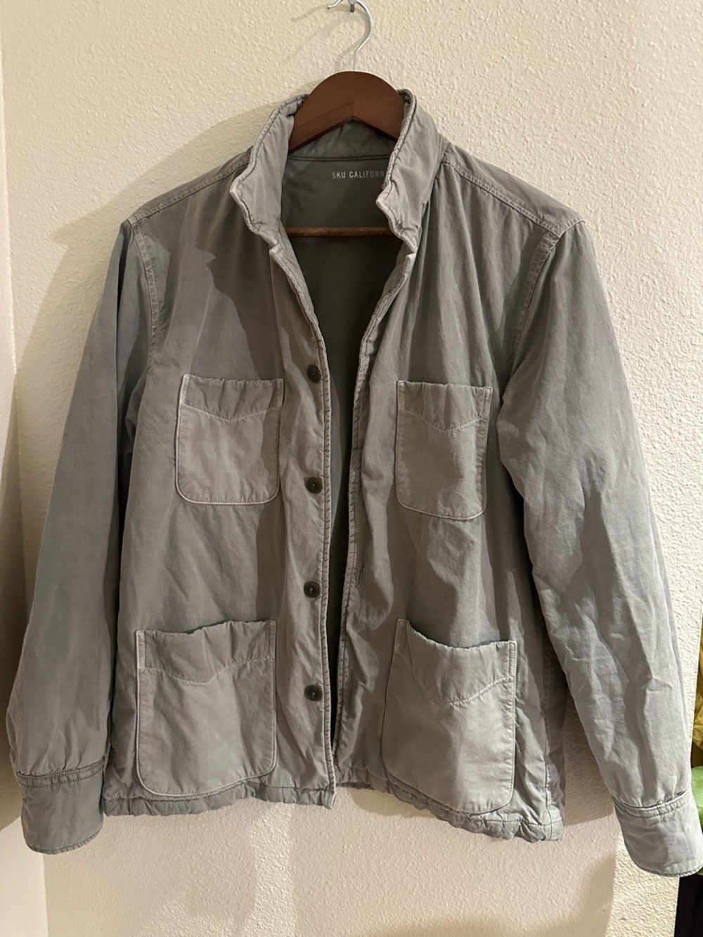 SKU CALIFORNIA Men's pale green  Military Field Jacket size Small. Cotton lined